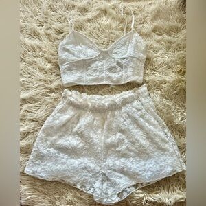 Lulu’s Dreamy Passion White Emroidered Bra & Shorts Set (L)
